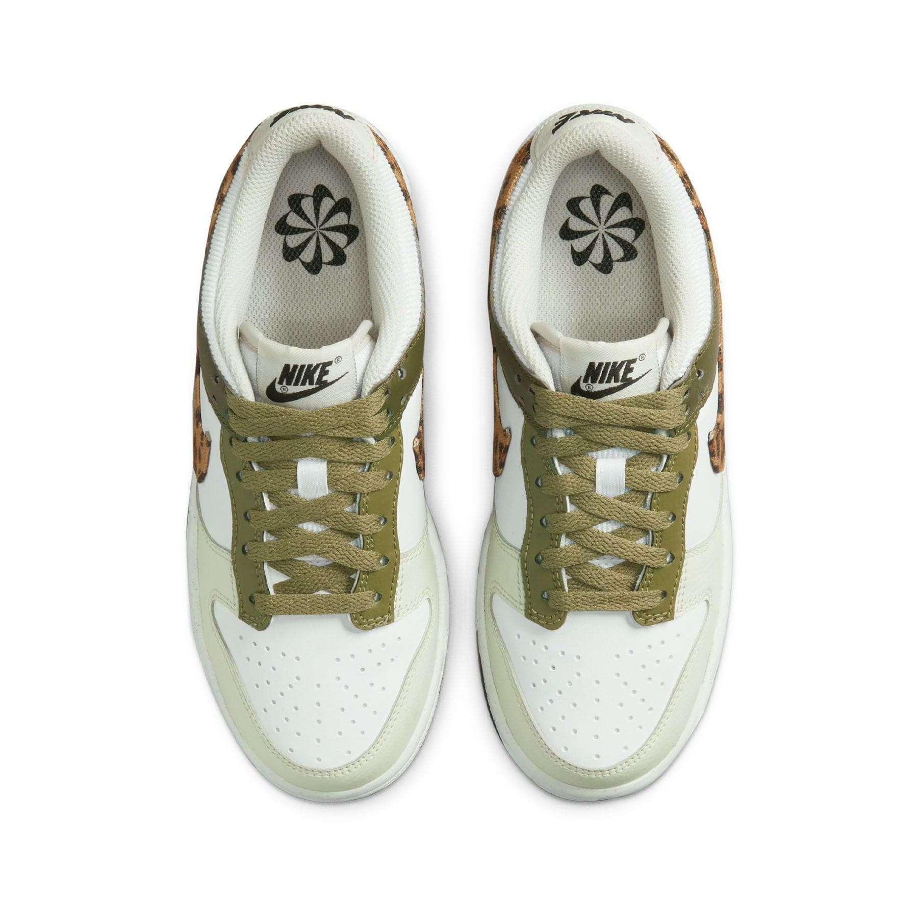 Nike Dunk Low GS 'Leopard' — UK 13.5 | EU 32 | US 1Y — Back View