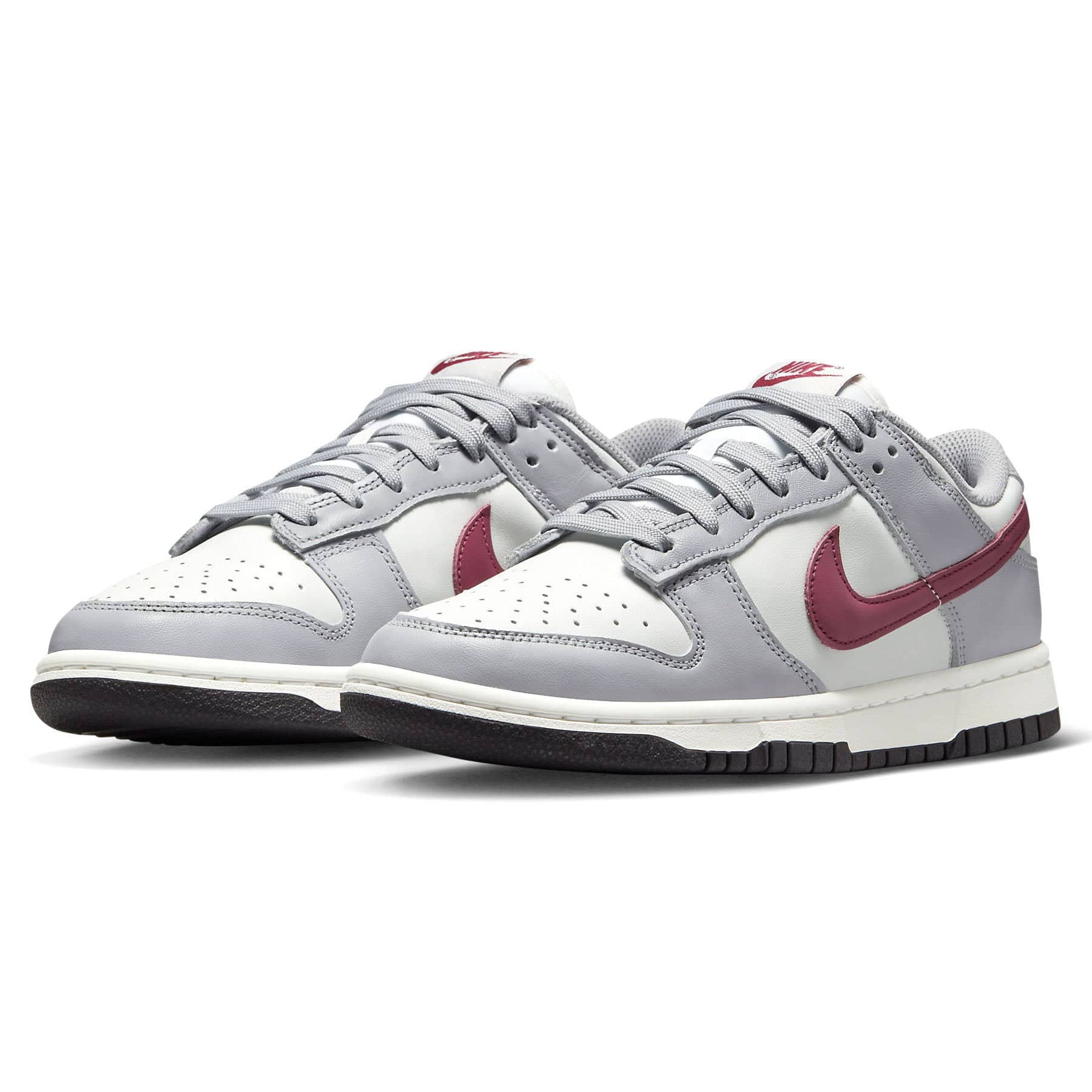 Nike Dunk Low Wmns 'Pale Ivory Redwood' — UK 2.5 | EU 35.5 | US 5 — Side View