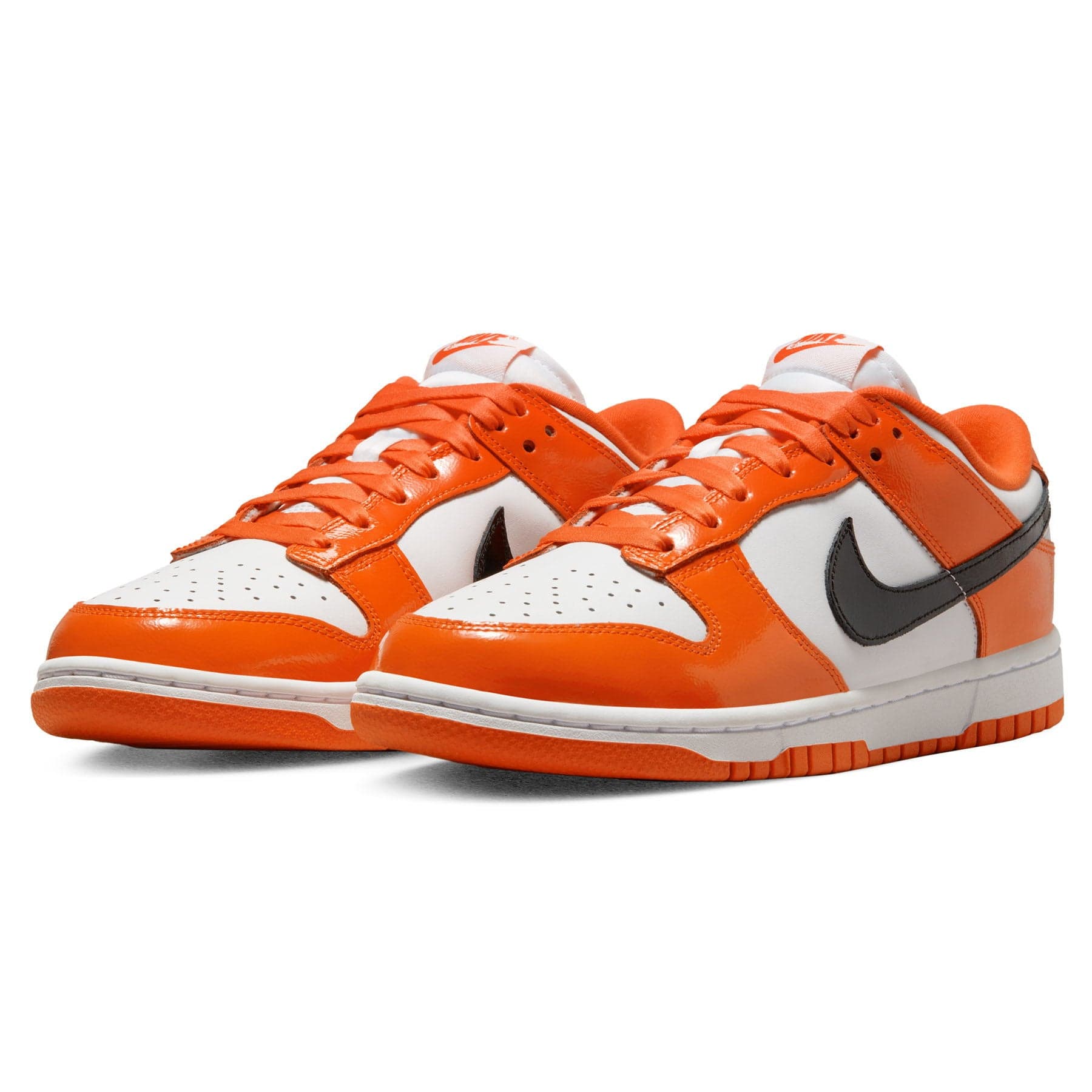 Nike Dunk Low Wmns 'Halloween' — UK 2.5 | EU 35.5 | US 5 — Side View