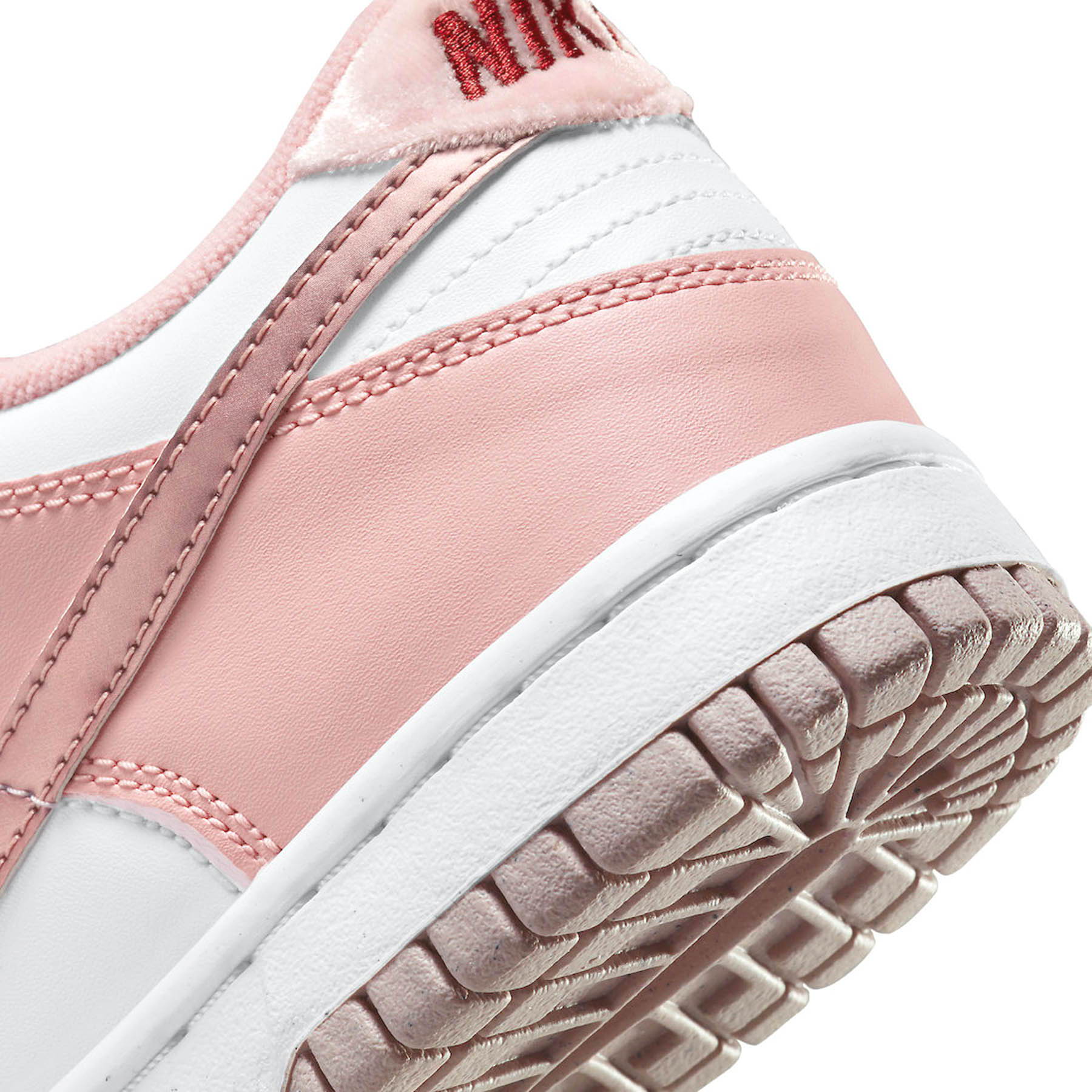 Nike Dunk Low GS 'Pink Velvet' — UK 13.5 | EU 32 | US 1Y — Alternate View 7