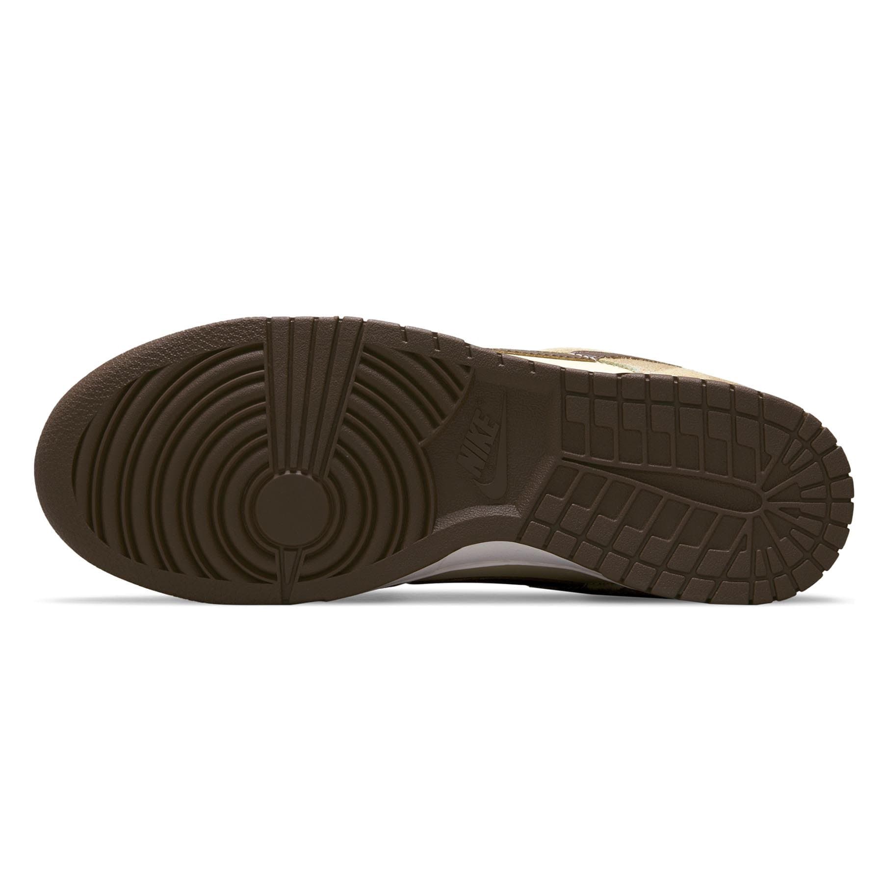 Nike Dunk Low Premium 'Animal Pack - Giraffe' — UK 3 | EU 35.5 | US 3.5 — Lifestyle View