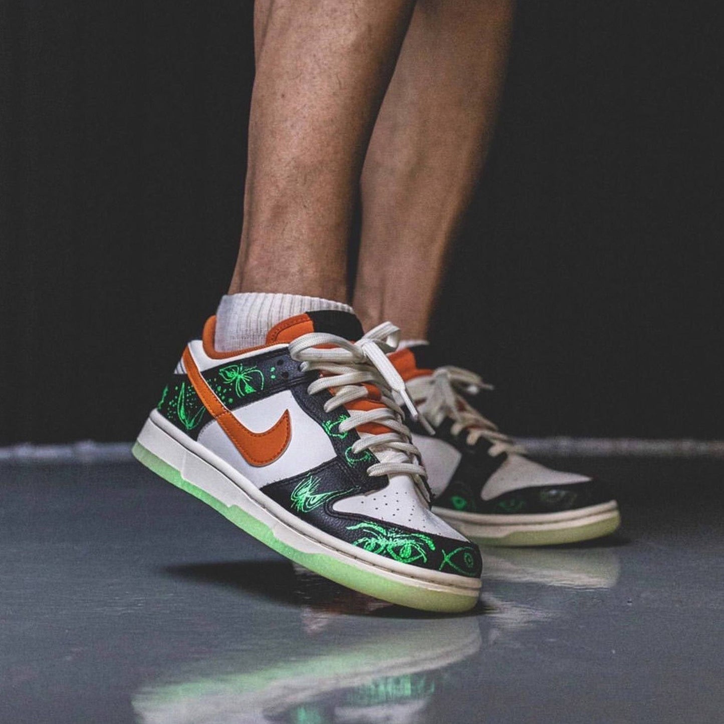 Nike Dunk Low Premium 'Halloween' — UK 3 | EU 35.5 | US 3.5 — Alternate View 9