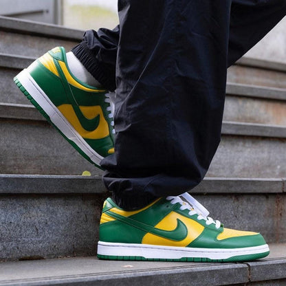 Nike Dunk Low SP 'Brazil' 2020 — UK 3 | EU 35.5 | US 3.5 — Lifestyle View