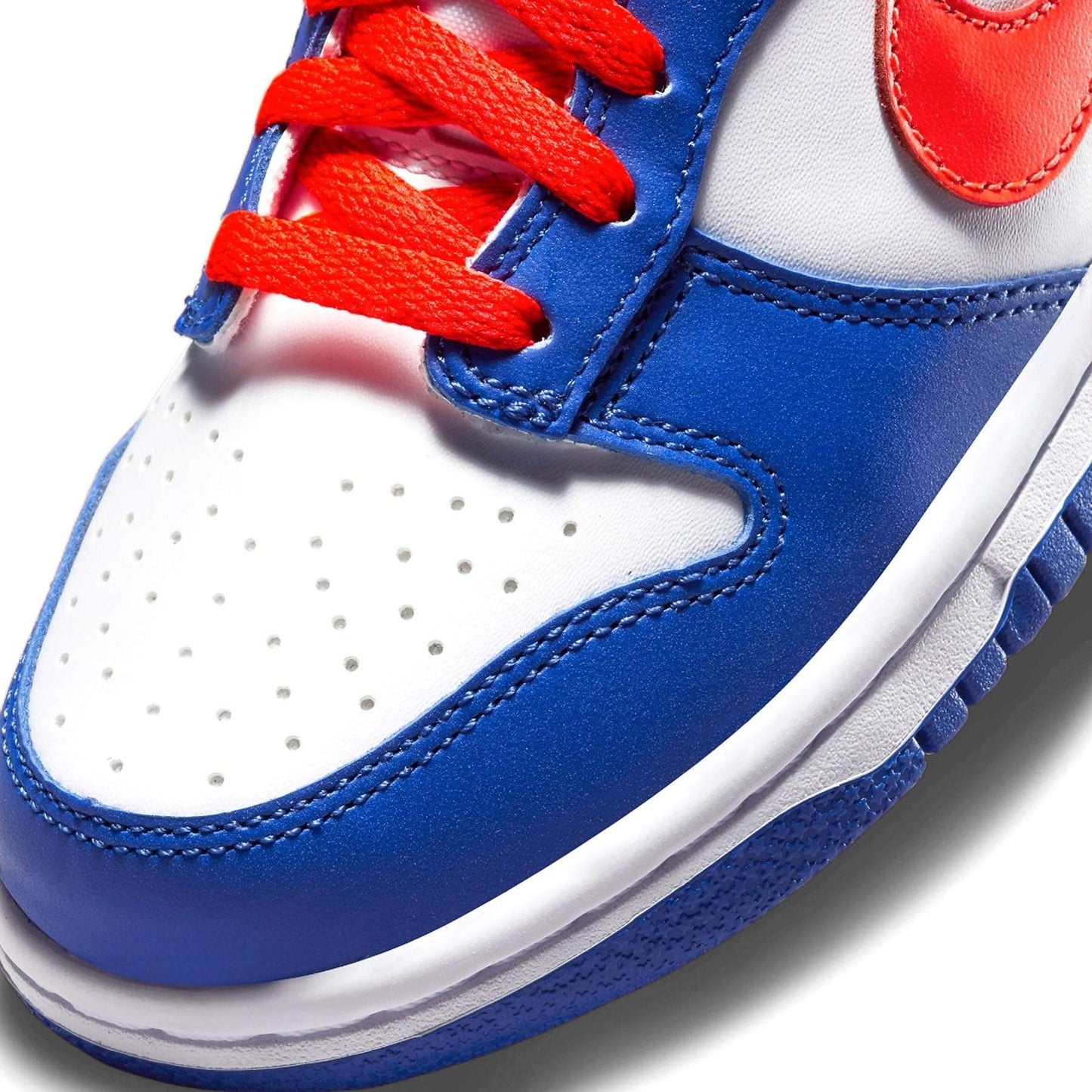 Nike Dunk Low GS 'Mismatched Swoosh' — UK 13.5 | EU 32 | US 1Y — Alternate View 7