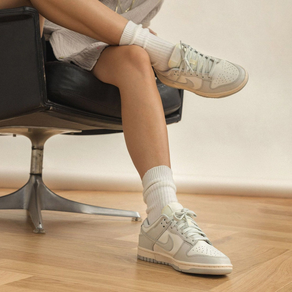 Nike Dunk Low Wmns 'Light Bone' — UK 2.5 | EU 35.5 | US 5 — Alternate View 8