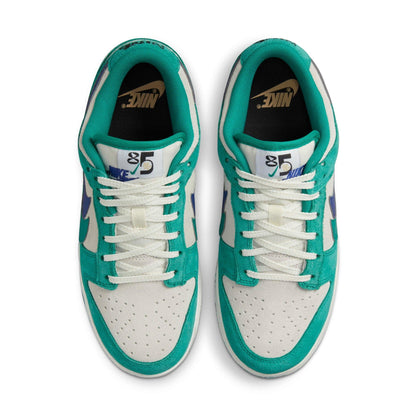 Nike Dunk Low Wmns SE 85 'Neptune Green' — UK 2.5 | EU 35.5 | US 5 — Back View