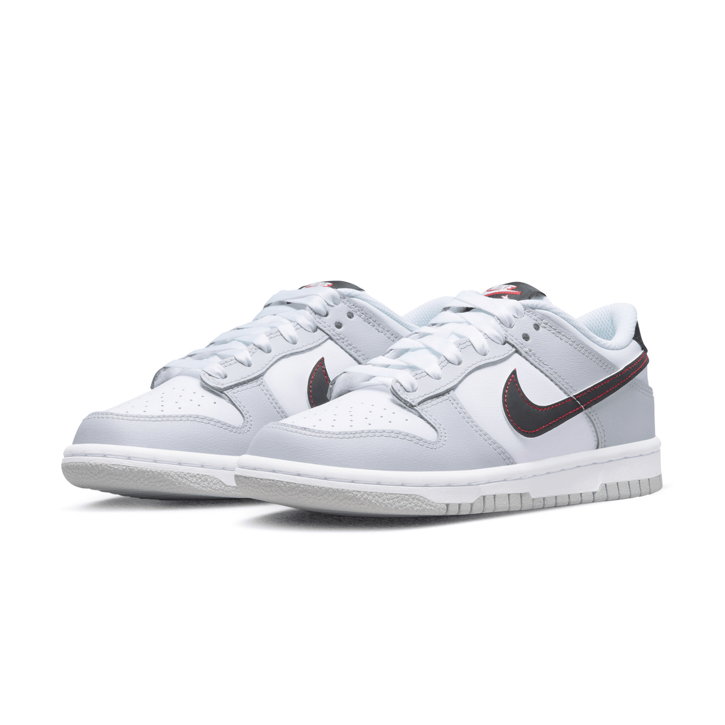 Nike Dunk Low SE GS 'Jackpot' — UK 13.5 | EU 32 | US 1Y — Side View
