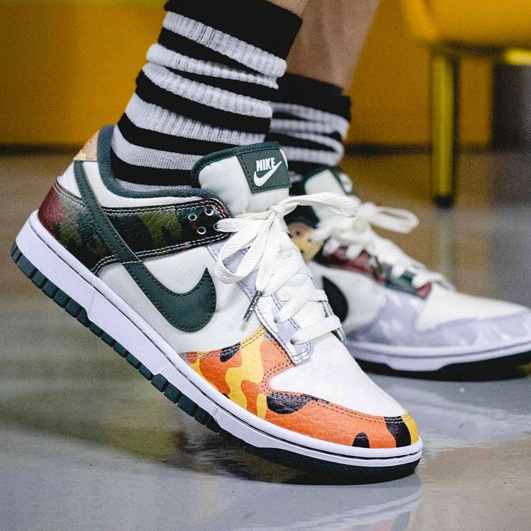 Nike Dunk Low SE 'Sail Multi-Camo' — UK 3 | EU 35.5 | US 3.5 — Alternate View 8