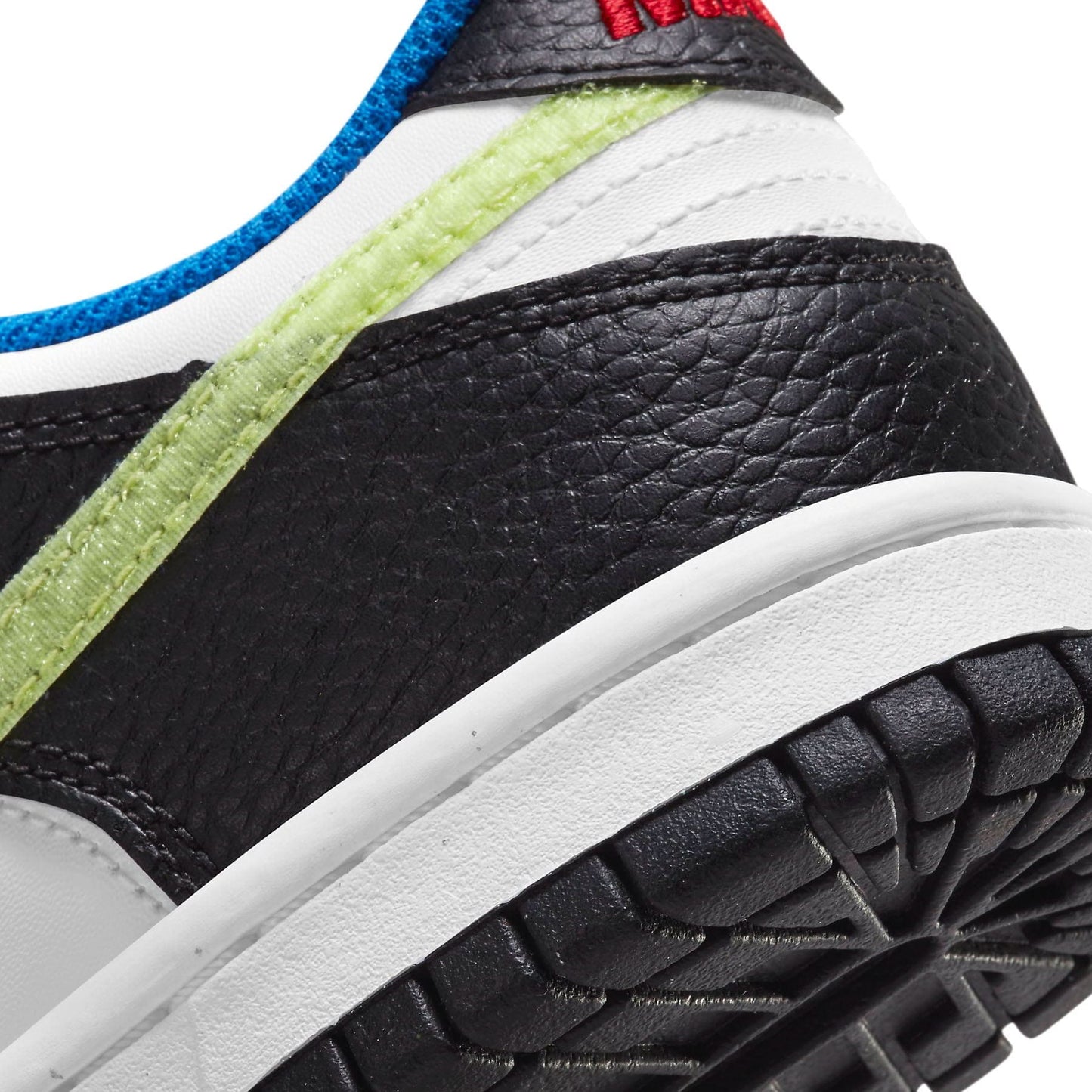 Nike Dunk Low GS 'White Light Lemon Twist' — UK 13.5 | EU 32 | US 1Y — Alternate View 7