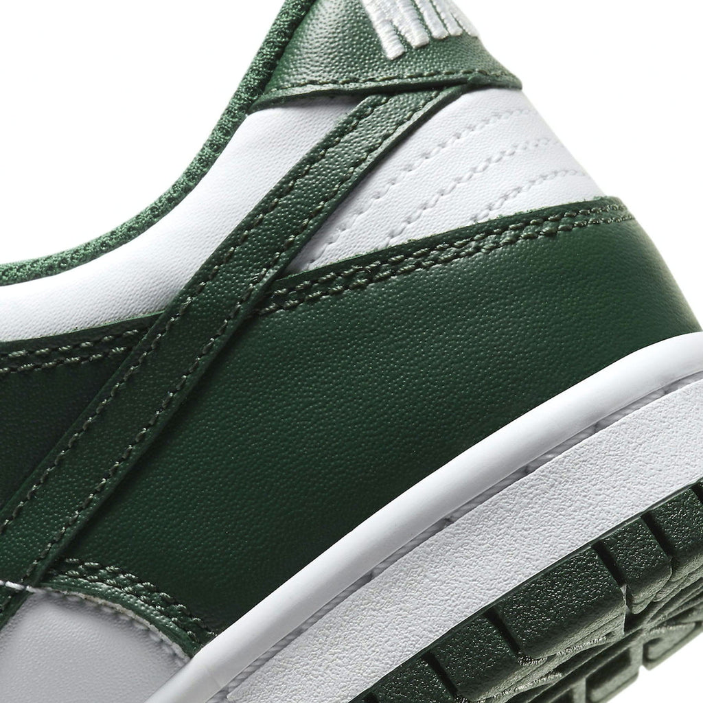 Nike Dunk Low GS 'Michigan State' — UK 13.5 | EU 32 | US 1Y — Alternate View 7