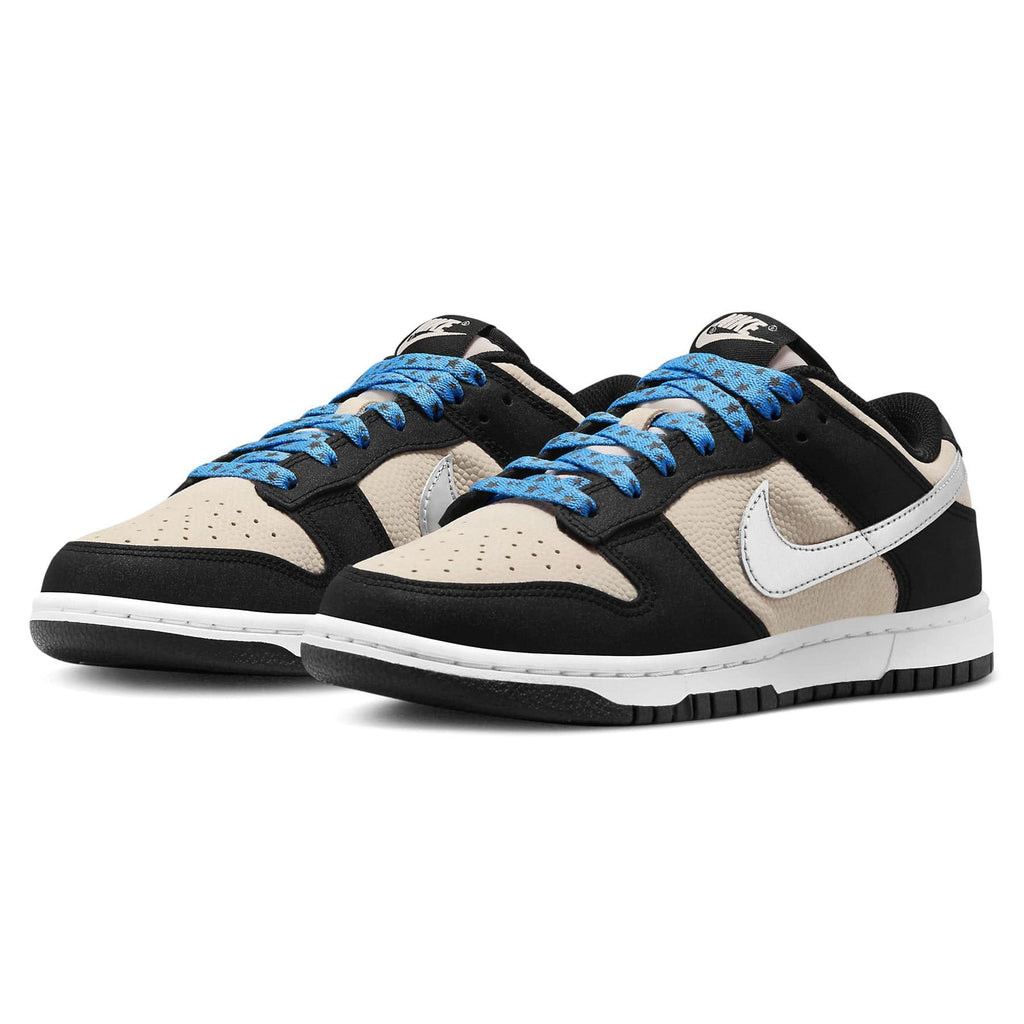 Nike Dunk Low Wmns 'Starry Laces' — UK 2.5 | EU 35.5 | US 5 — Side View