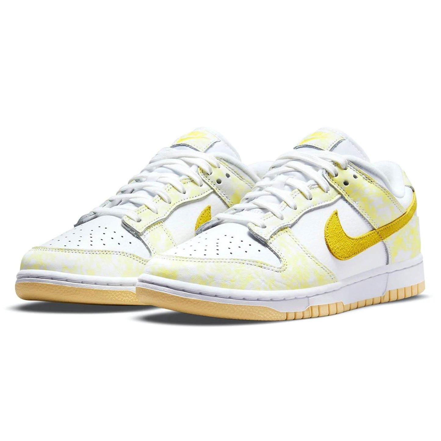 Nike Dunk Low OG Wmns 'Yellow Strike' — UK 2.5 | EU 35.5 | US 5 — Side View