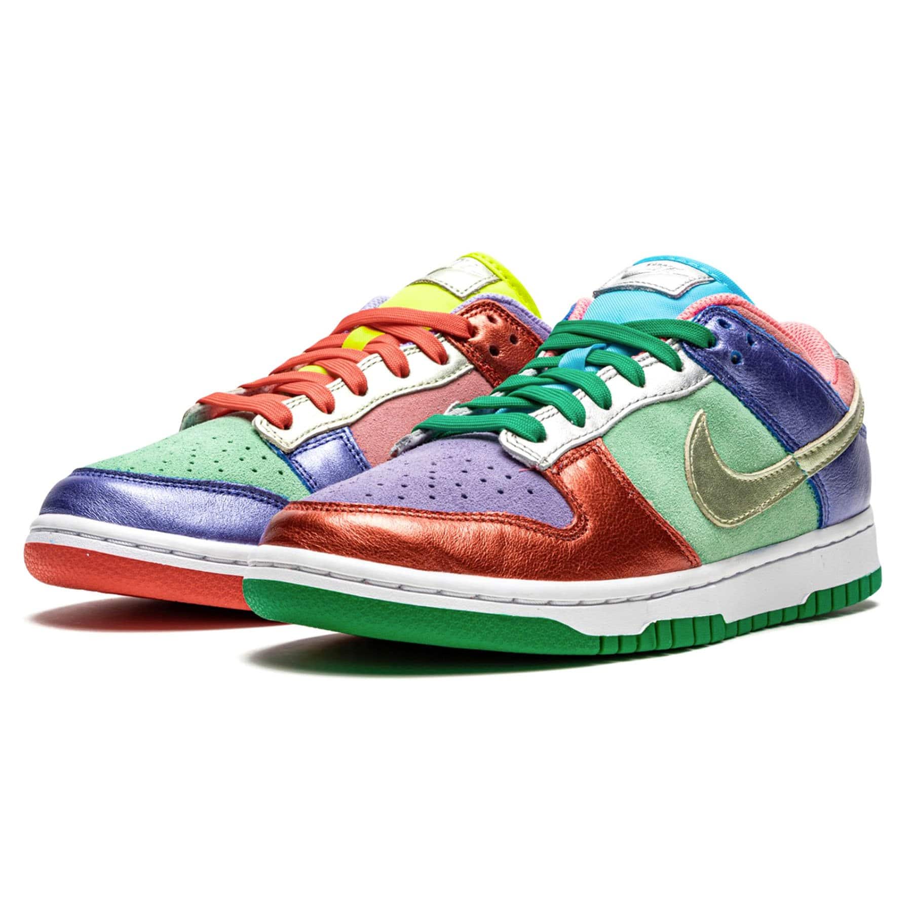 Nike Dunk Low Wmns 'Sunset Pulse' — UK 2.5 | EU 35.5 | US 5 — Side View