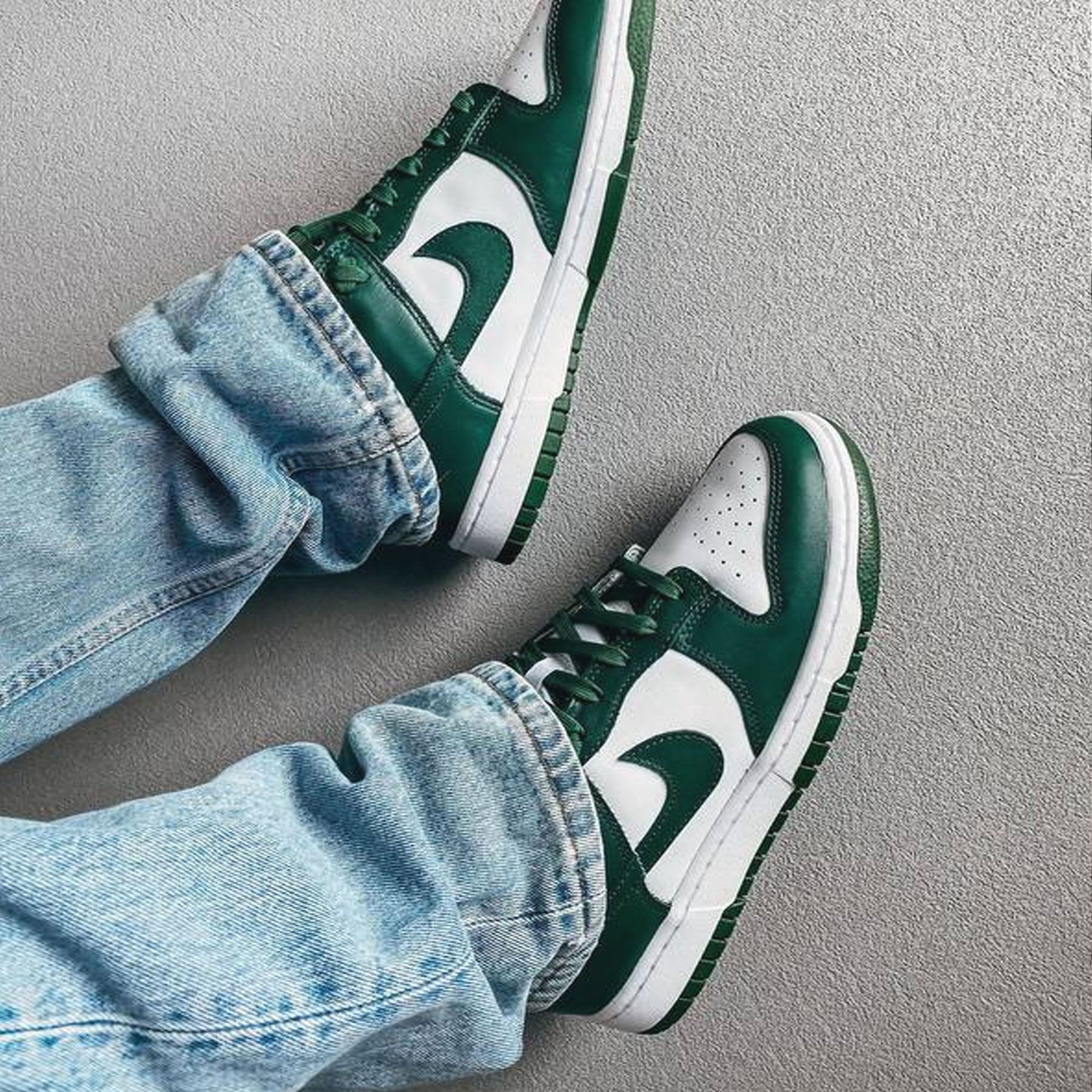 Nike Dunk Low 'Michigan State' — UK 3 | EU 35.5 | US 3.5 — Alternate View 7