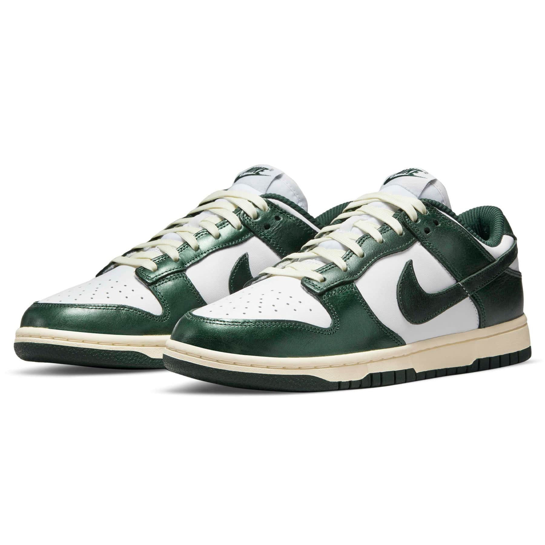 Nike Dunk Low Wmns Vintage Green — UK 2.5 | EU 35.5 | US 5 — Side View