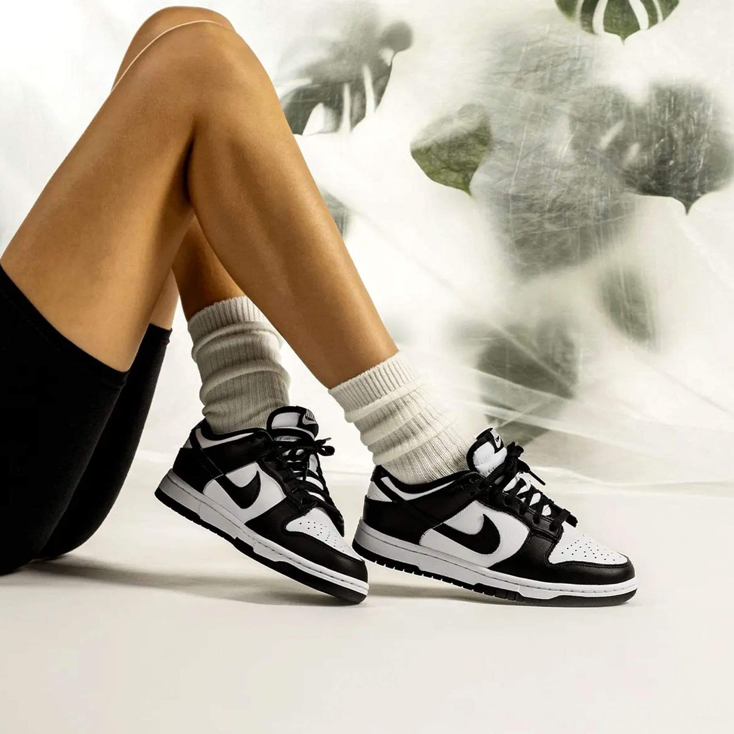 Nike Dunk Low Wmns 'Black White' — UK 2.5 | EU 35.5 | US 5 — Alternate View 7