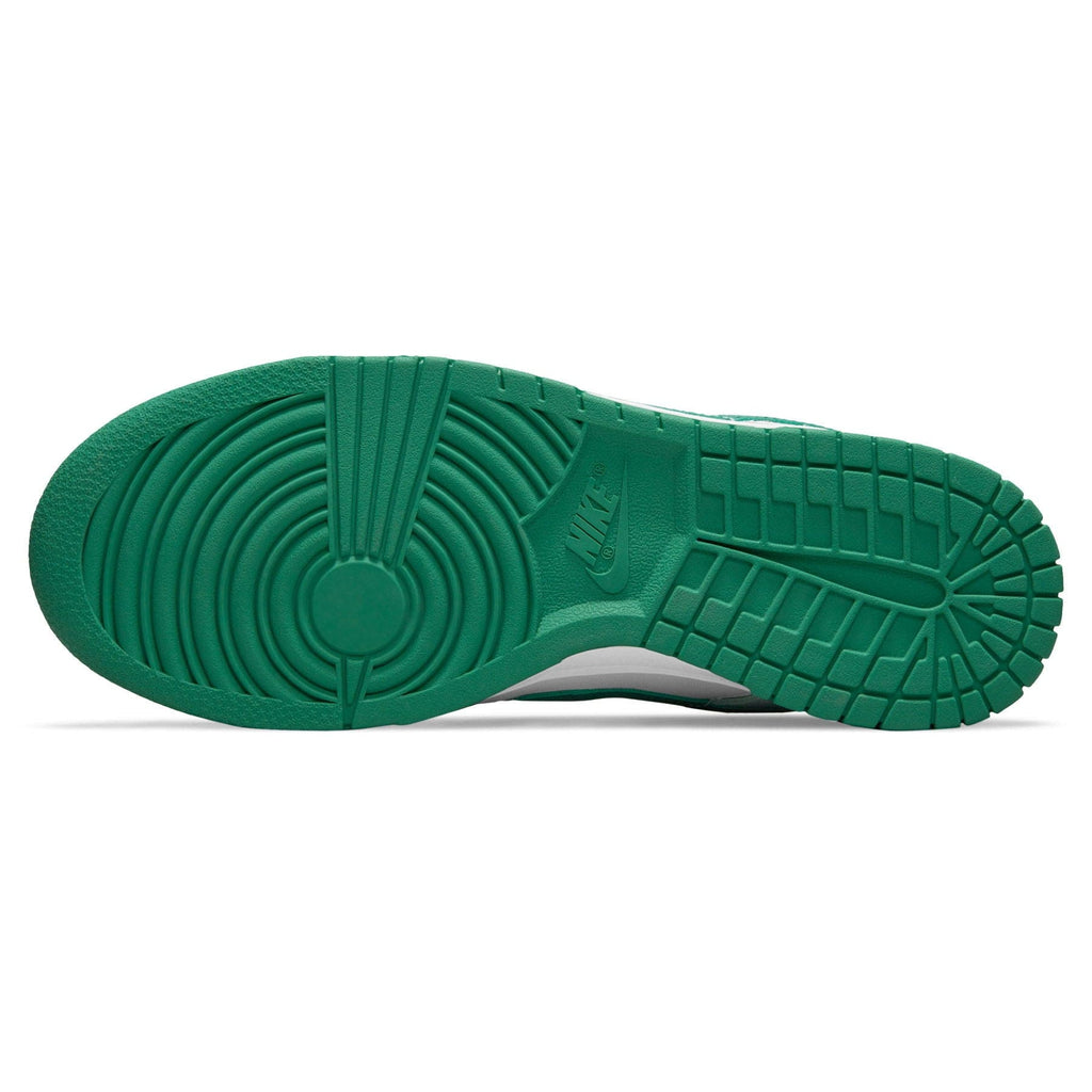 Nike Dunk Low Wmns 'Green Noise' — UK 2.5 | EU 35.5 | US 5 — Detail View