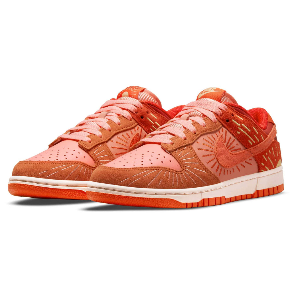 Nike Dunk Low Wmns 'Winter Solstice' — UK 2.5 | EU 35.5 | US 5 — Side View