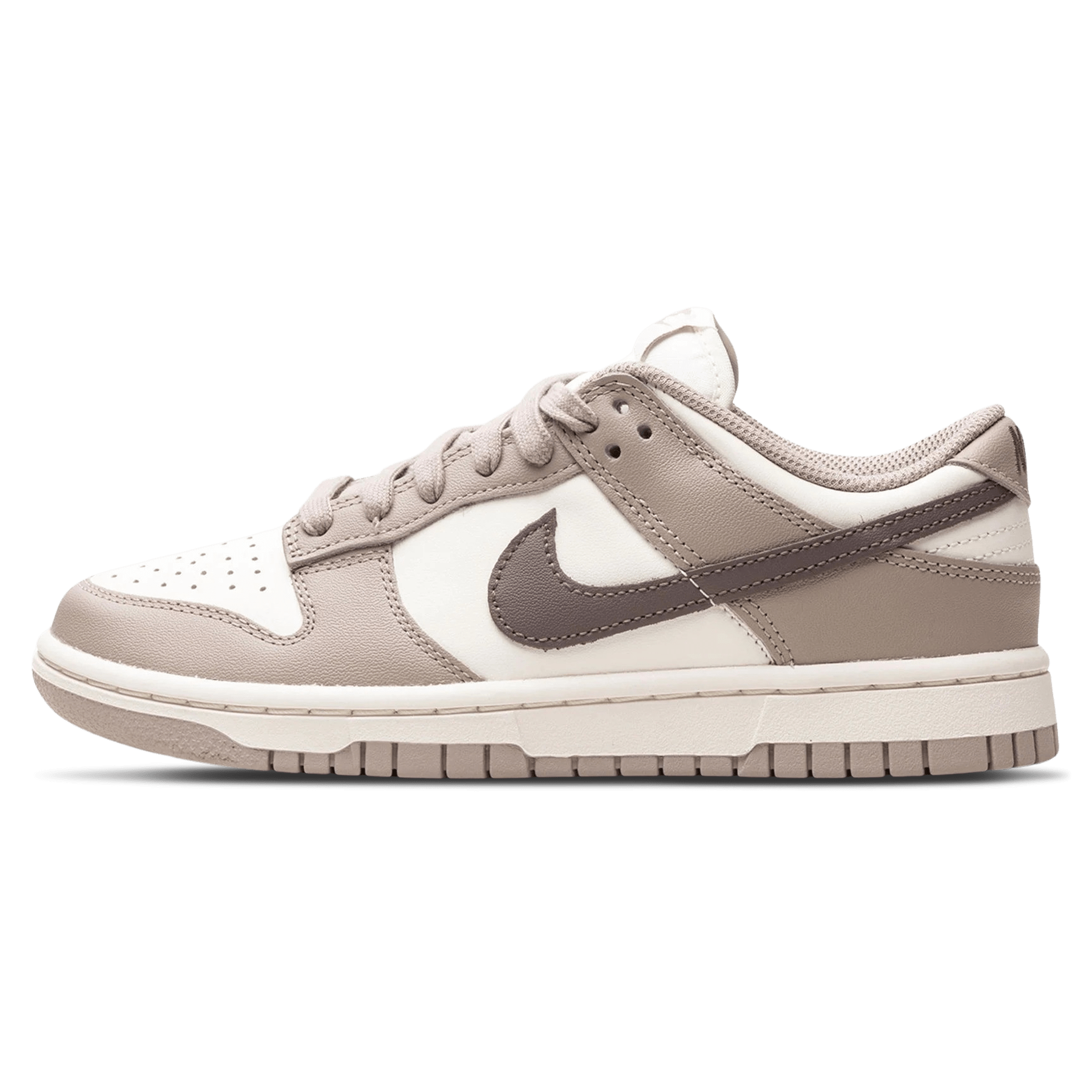 Nike Dunk Low Wmns 'Diffused Taupe' — UK 2.5 | EU 35.5 | US 5 — Front View