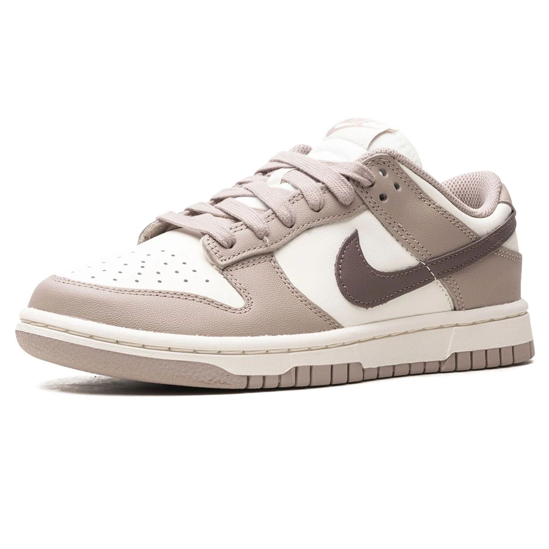 Nike Dunk Low Wmns 'Diffused Taupe' — UK 2.5 | EU 35.5 | US 5 — Top View