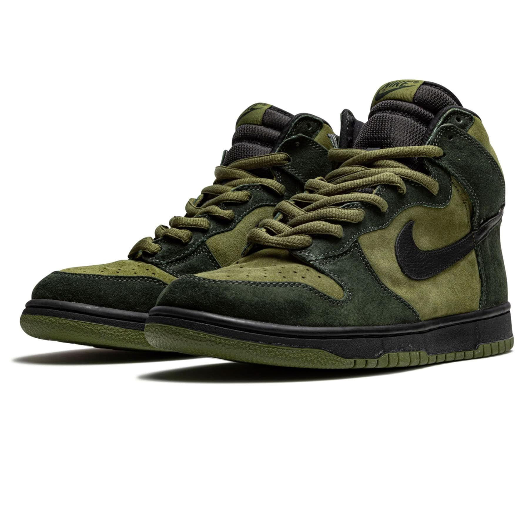 Nike Dunk High Pro SB 'Hulk' — UK 3 | EU 35.5 | US 3.5 — Side View