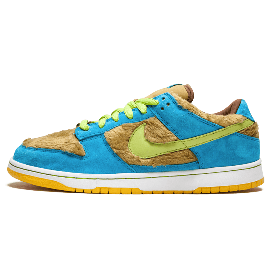 Nike Dunk Low Premium SB 'Three Bears' — UK 3 | EU 35.5 | US 3.5 — Front View