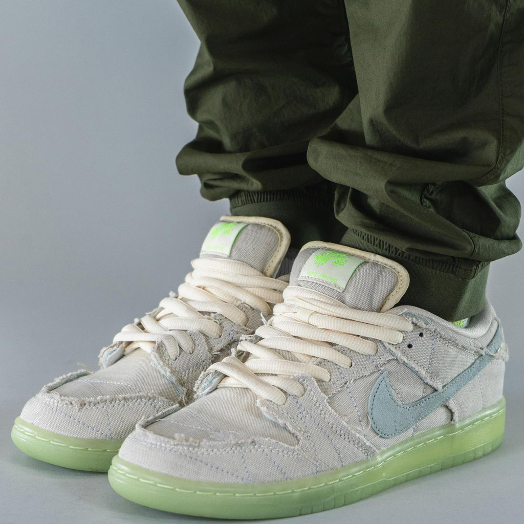 Nike Dunk Low SB 'Mummy' — UK 3 | EU 35.5 | US 3.5 — Lifestyle View
