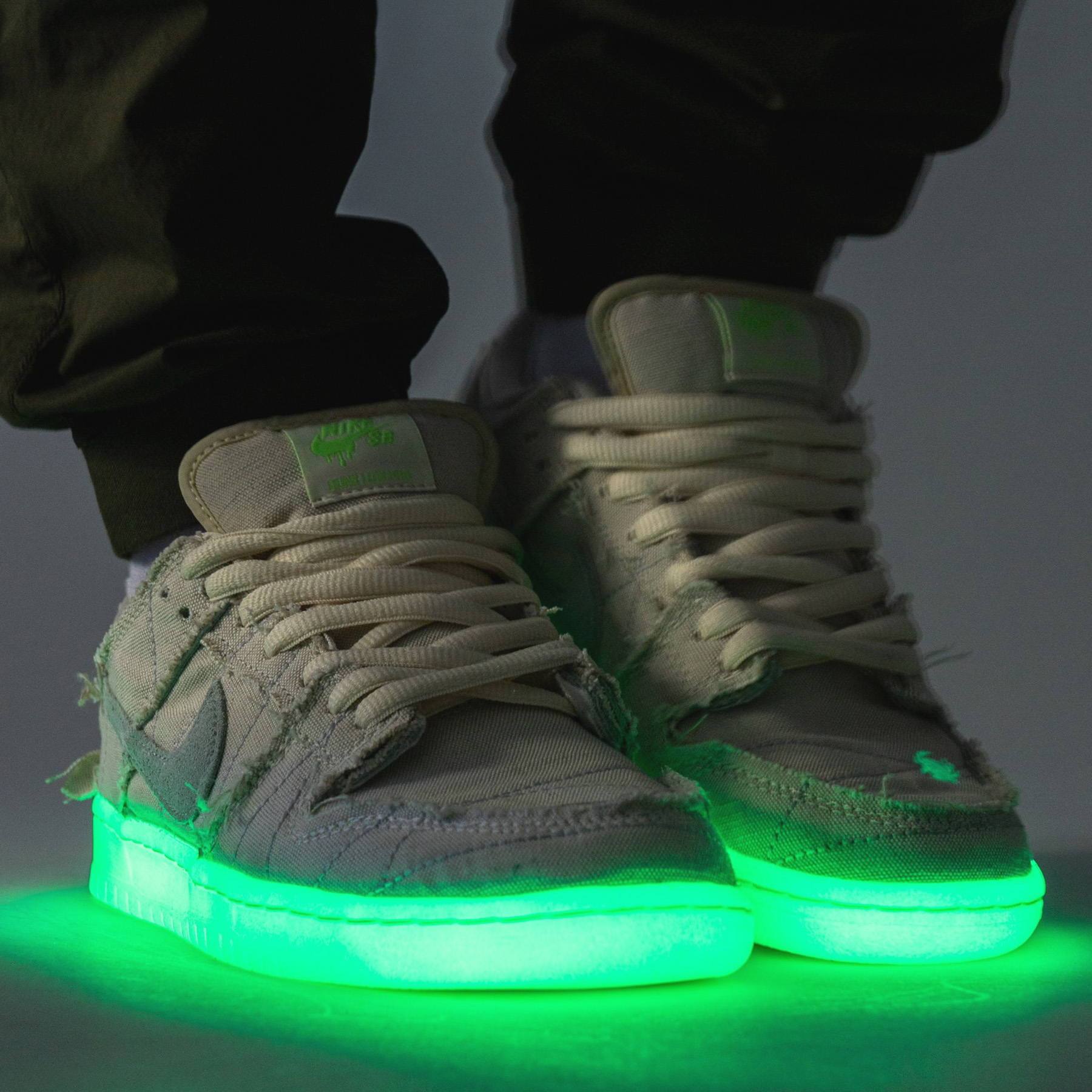Nike Dunk Low SB 'Mummy' — UK 3 | EU 35.5 | US 3.5 — Alternate View 8