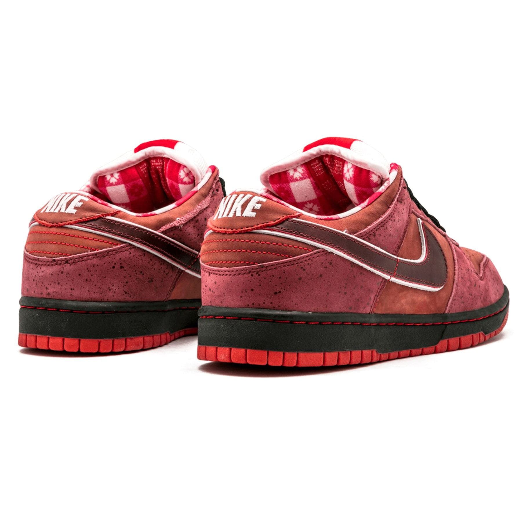 Nike Dunk Low Premium SB 'Lobster' — UK 3 | EU 35.5 | US 3.5 — Back View