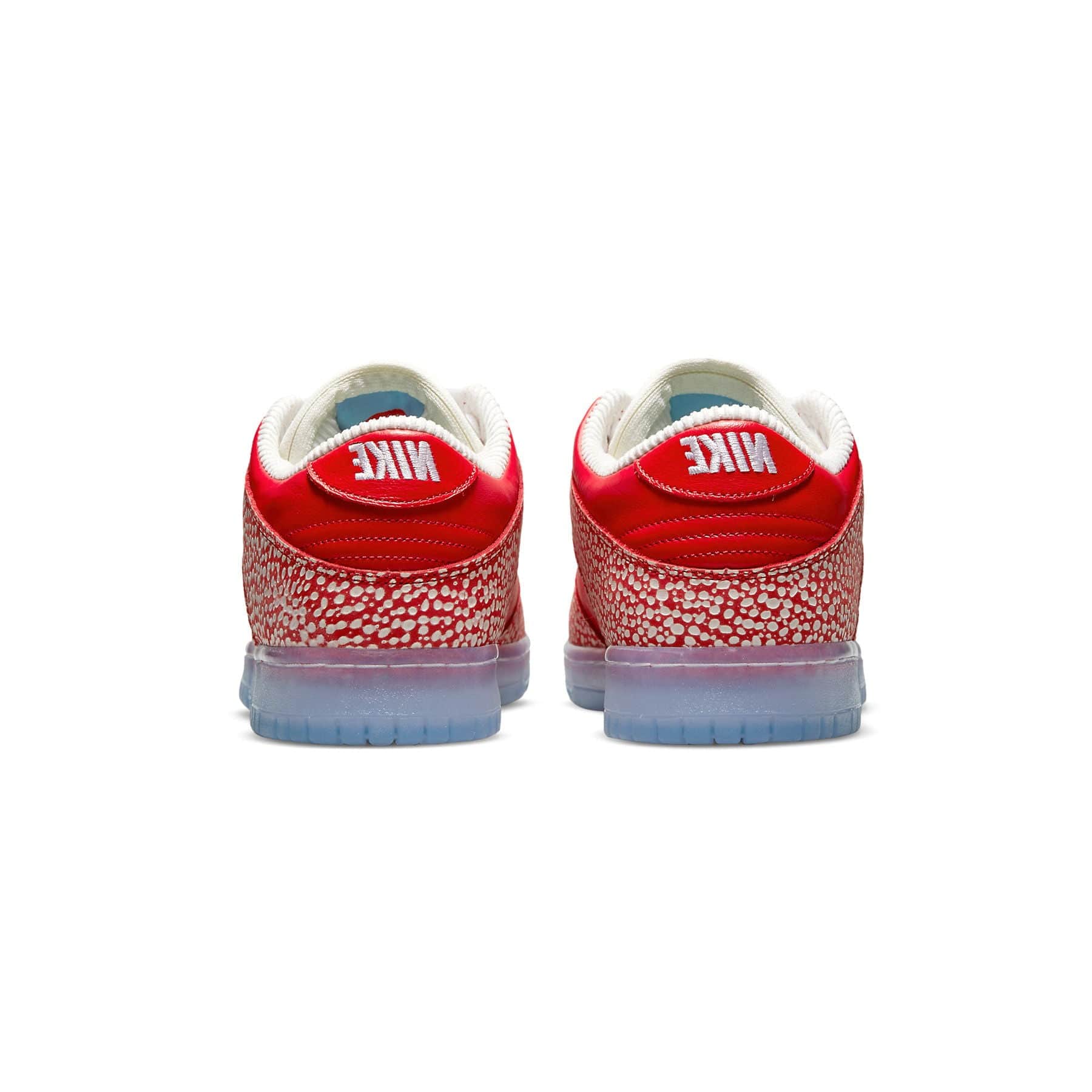 Nike Dunk Low SB x Stingwater 'Magic Mushroom' — UK 3 | EU 35.5 | US 3.5 — Top View