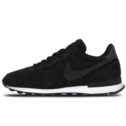 NIKE INTERNATIONALIST TP 'FLEECE PACK' BLACK — UK 3 | EU 35.5 | US 3.5 — Front View