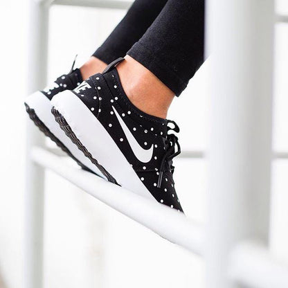 Nike Wmns Juvenate Print Polka Dots 'Black-White' — UK 2.5 | EU 35.5 | US 5 — Alternate View 7