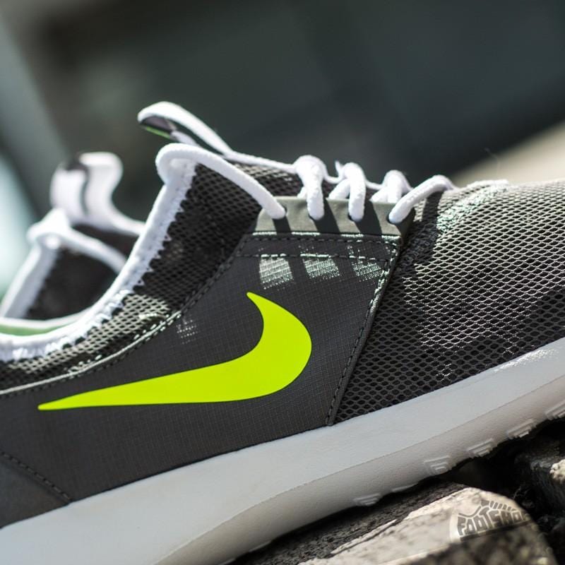 Nike Juvenate Dark Pewter-Volt-Dust-Medium Ash — UK 3 | EU 35.5 | US 3.5 — Top View