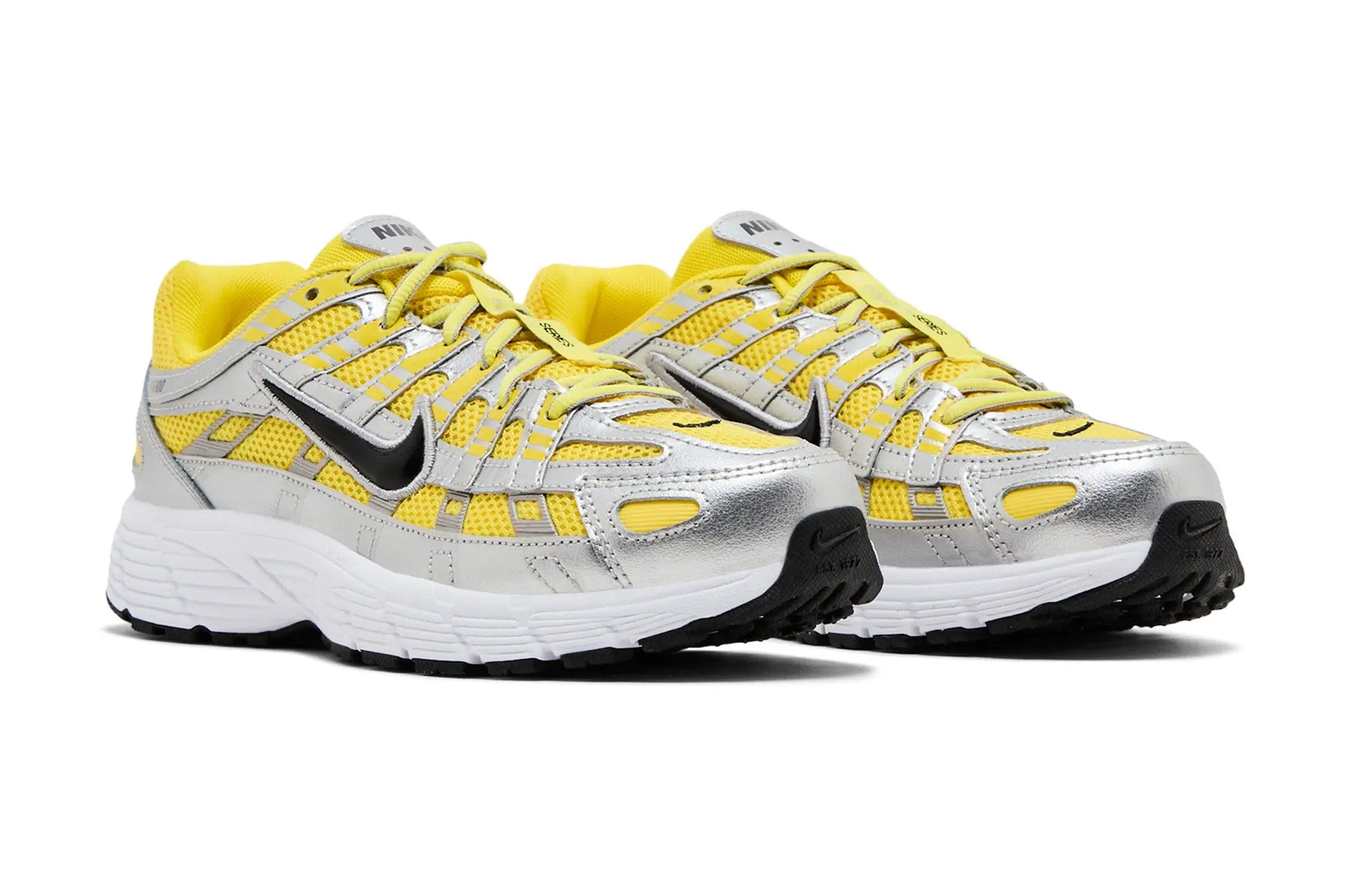 Nike P-6000 Lightning Metallic Silver GS — 1Y UK — Back View