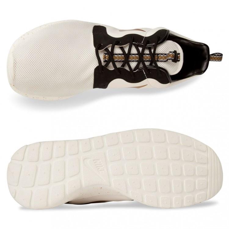 Nike Roshe Run HYP Gold Trophy — UK 3 | EU 35.5 | US 3.5 — Back View