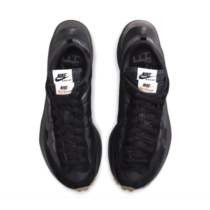 Sacai x Nike VaporWaffle 'Black Gum' — UK 3 | EU 35.5 | US 3.5 — Back View
