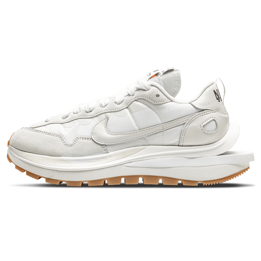 Sacai x Nike VaporWaffle 'Sail Gum' — UK 3 | EU 35.5 | US 3.5 — Front View