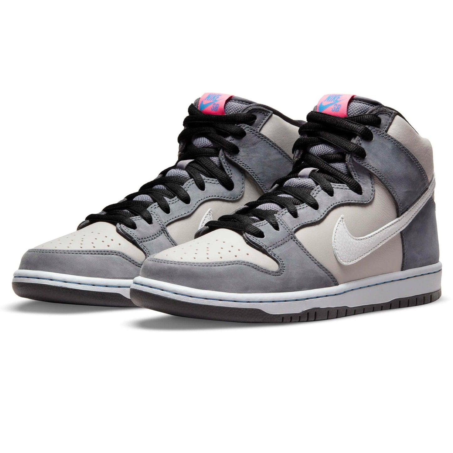 Nike Dunk High Pro SB 'Medium Grey' — UK 3 | EU 35.5 | US 3.5 — Side View