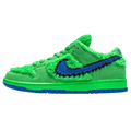 Grateful Dead x Nike Dunk Low SB 'Green Bear' — UK 3 | EU 35.5 | US 3.5 — Front View