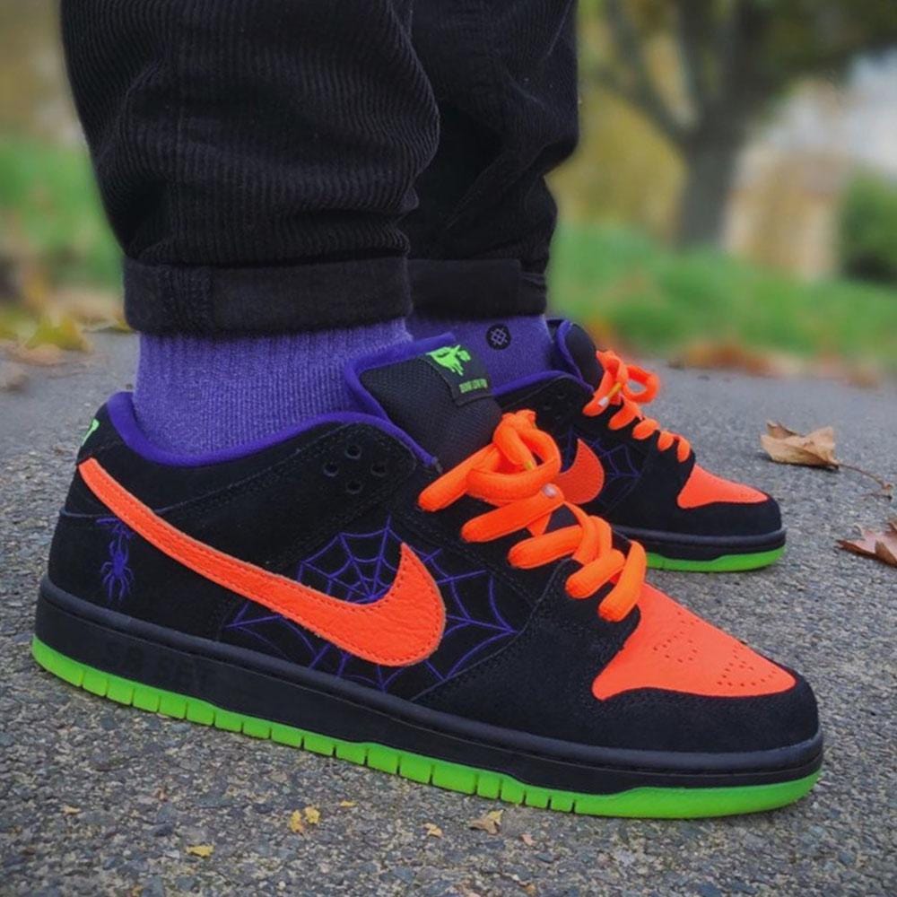 Nike Dunk Low SB 'Night of Mischief' — UK 3 | EU 35.5 | US 3.5 — Lifestyle View