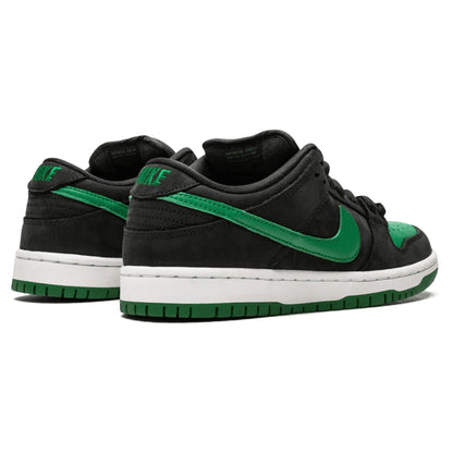 Nike Dunk Low Pro SB 'Black Pine' — UK 3 | EU 35.5 | US 3.5 — Detail View