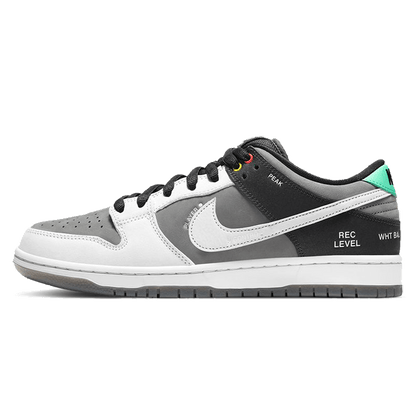 Nike Dunk Low SB 'Camcorder' — UK 3 | EU 35.5 | US 3.5 — Front View