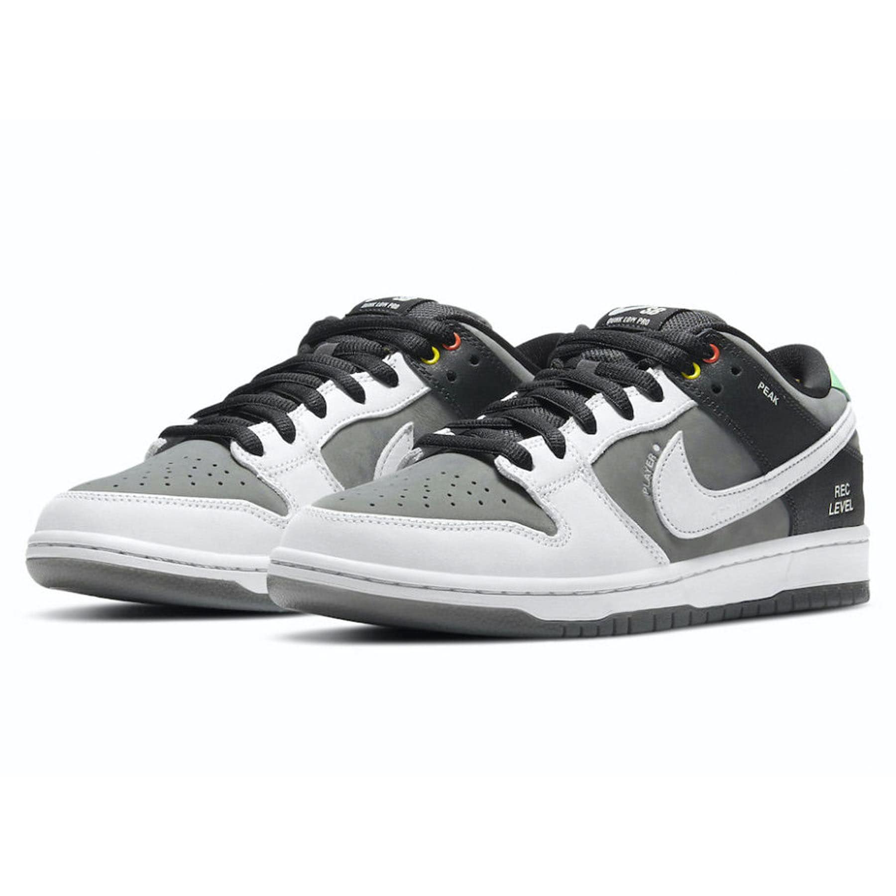 Nike Dunk Low SB 'Camcorder' — UK 3 | EU 35.5 | US 3.5 — Side View