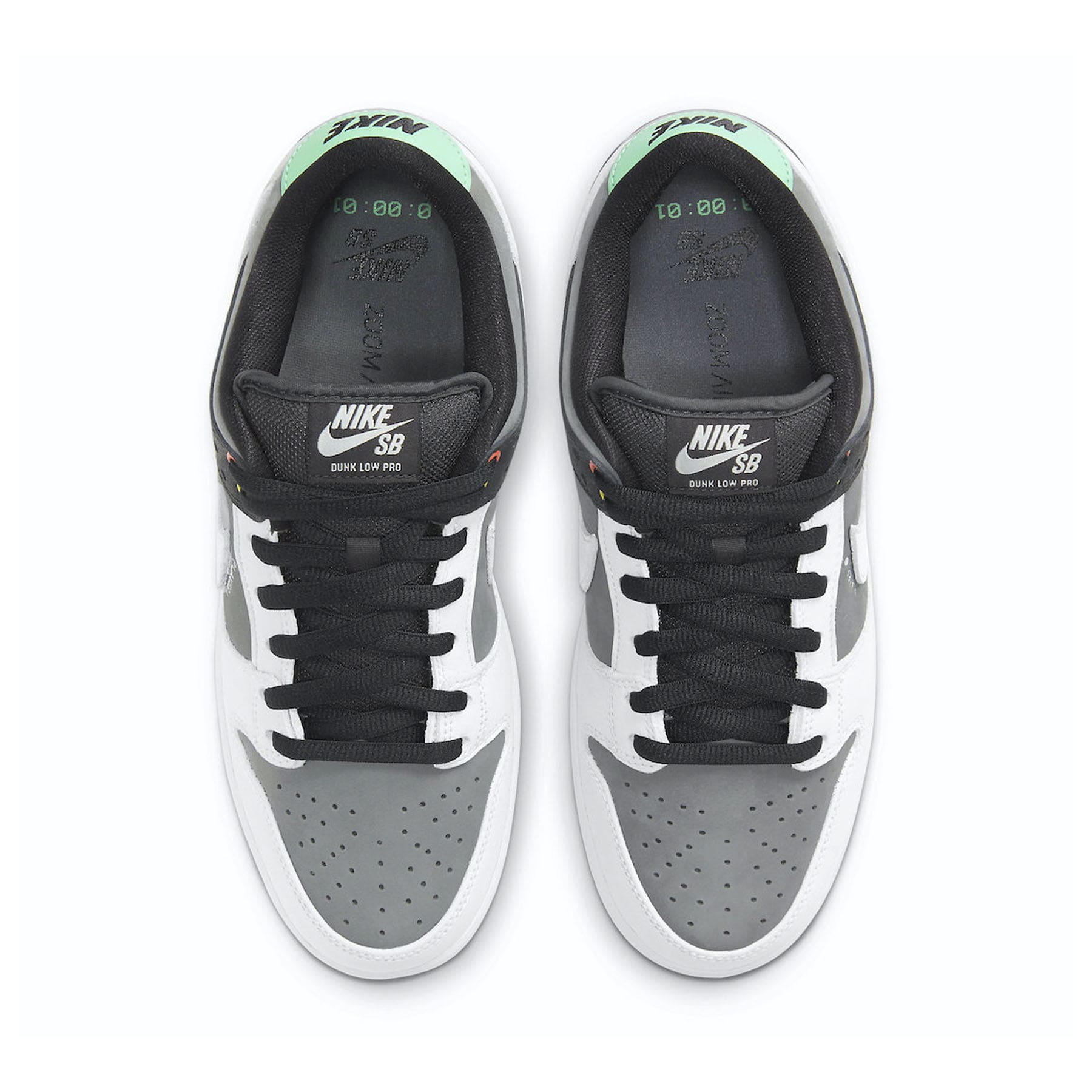 Nike Dunk Low SB 'Camcorder' — UK 3 | EU 35.5 | US 3.5 — Back View