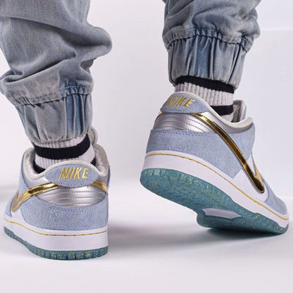 Sean Cliver x Nike Dunk Low SB 'Holiday Special' — UK 3 | EU 35.5 | US 3.5 — Alternate View 7