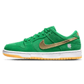 Nike Dunk Low SB ‘St. Patrick’s Day’ — UK 3 | EU 35.5 | US 3.5 — Front View