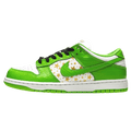 Supreme x Nike Dunk Low OG SB QS 'Mean Green' — UK 3 | EU 35.5 | US 3.5 — Front View