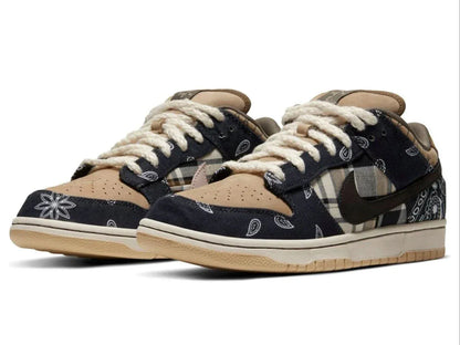 Nike SB Dunk Low Travis Scott — 3.5 UK — Back View
