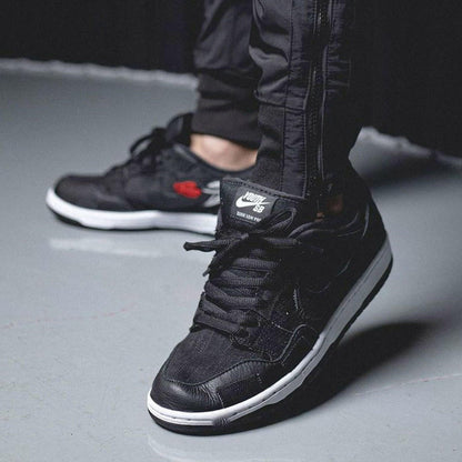Wasted Youth x Nike Dunk Low SB 'Black Denim' — UK 3 | EU 35.5 | US 3.5 — Alternate View 9