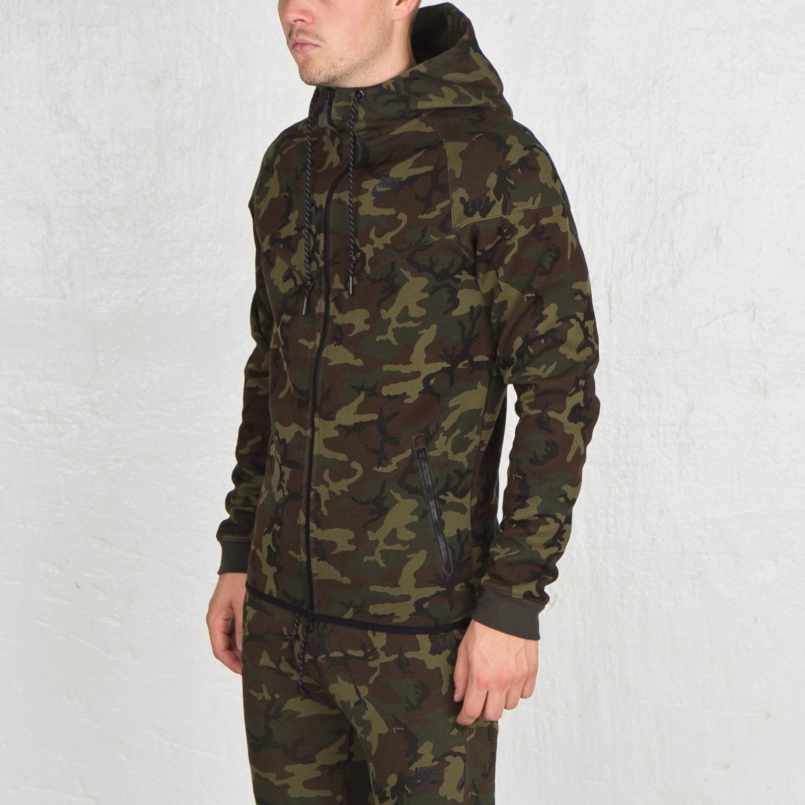 Nike Tech Fleece Camo Hooded Jacket — XXS — Side View